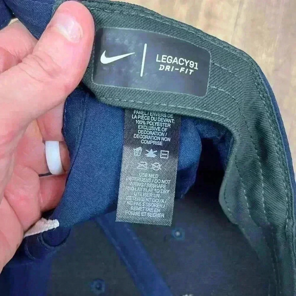 Nike Legacy 91 Dri-Fit Presidents Cup Men's Golf Hat Blue Striped Adjustable - Picture 4 of 7